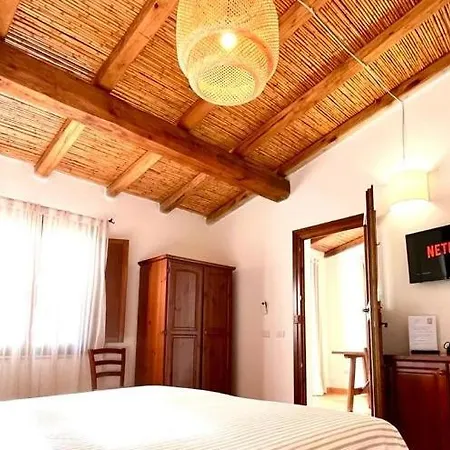 Agriturismo Li Scopi-2